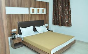 Luxura Hotel Sidhpur